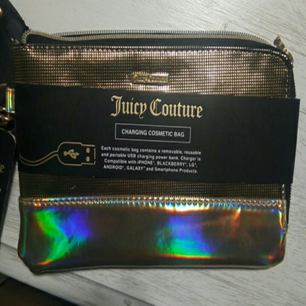 Juicy couture charging beauty bag